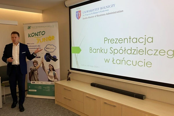 Szczepan Kozłowski, prezes zarządu Banku Spółdzielczego w Łańcucie